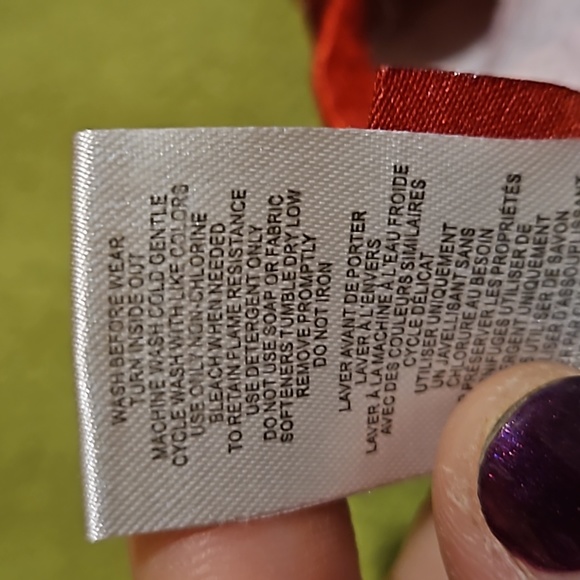 Peanuts Girls Snoopy Woodstock Holiday Winter Snowflakes Red Plaid Nightgown XS - Picture 4 of 9